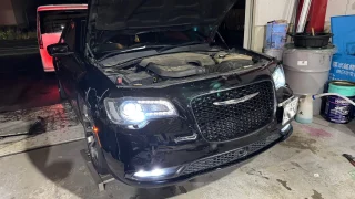 【施工記録】クライスラー300C ラジエーター交換｜ユウキロジ